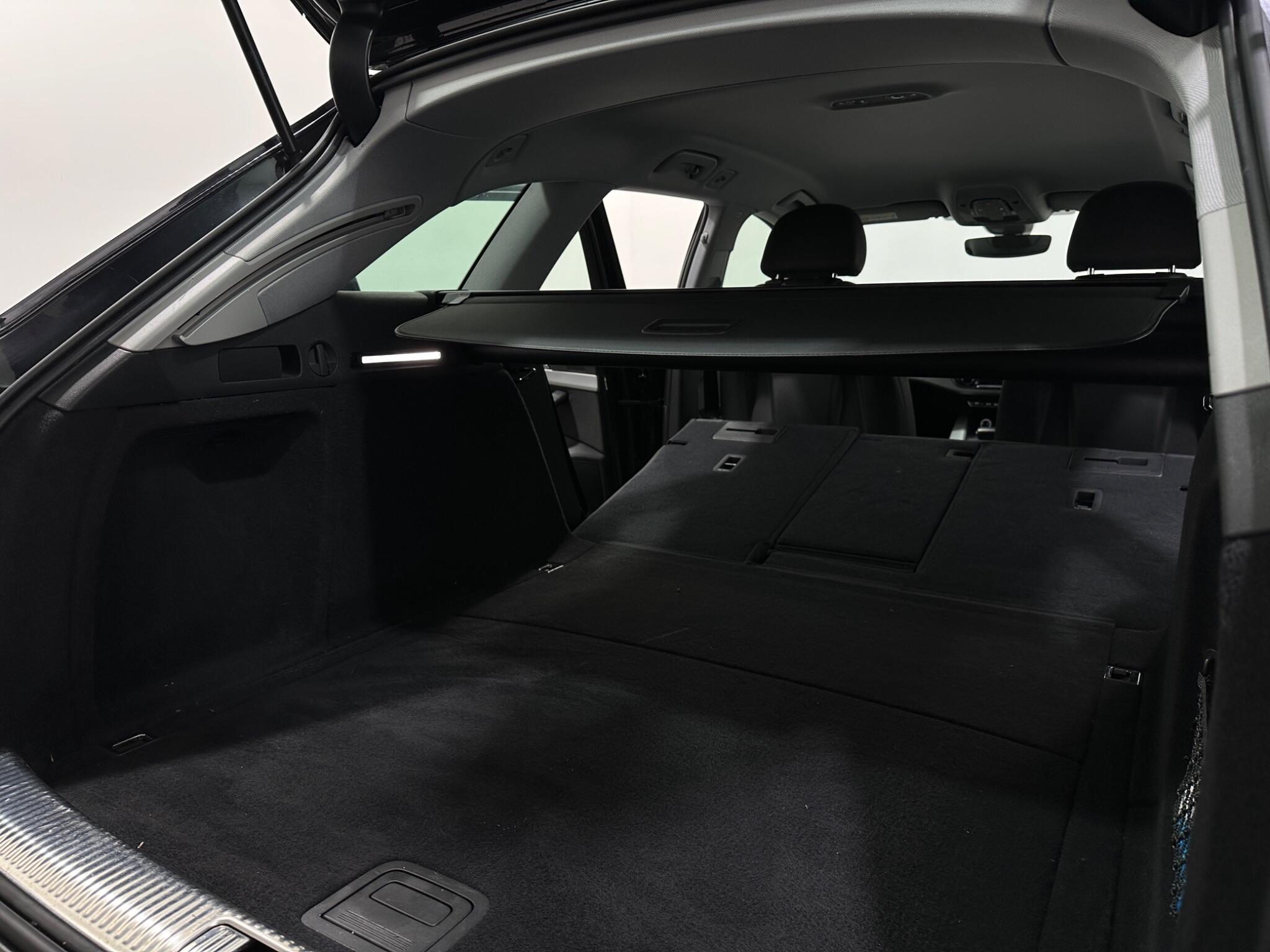Audi A4 view 43