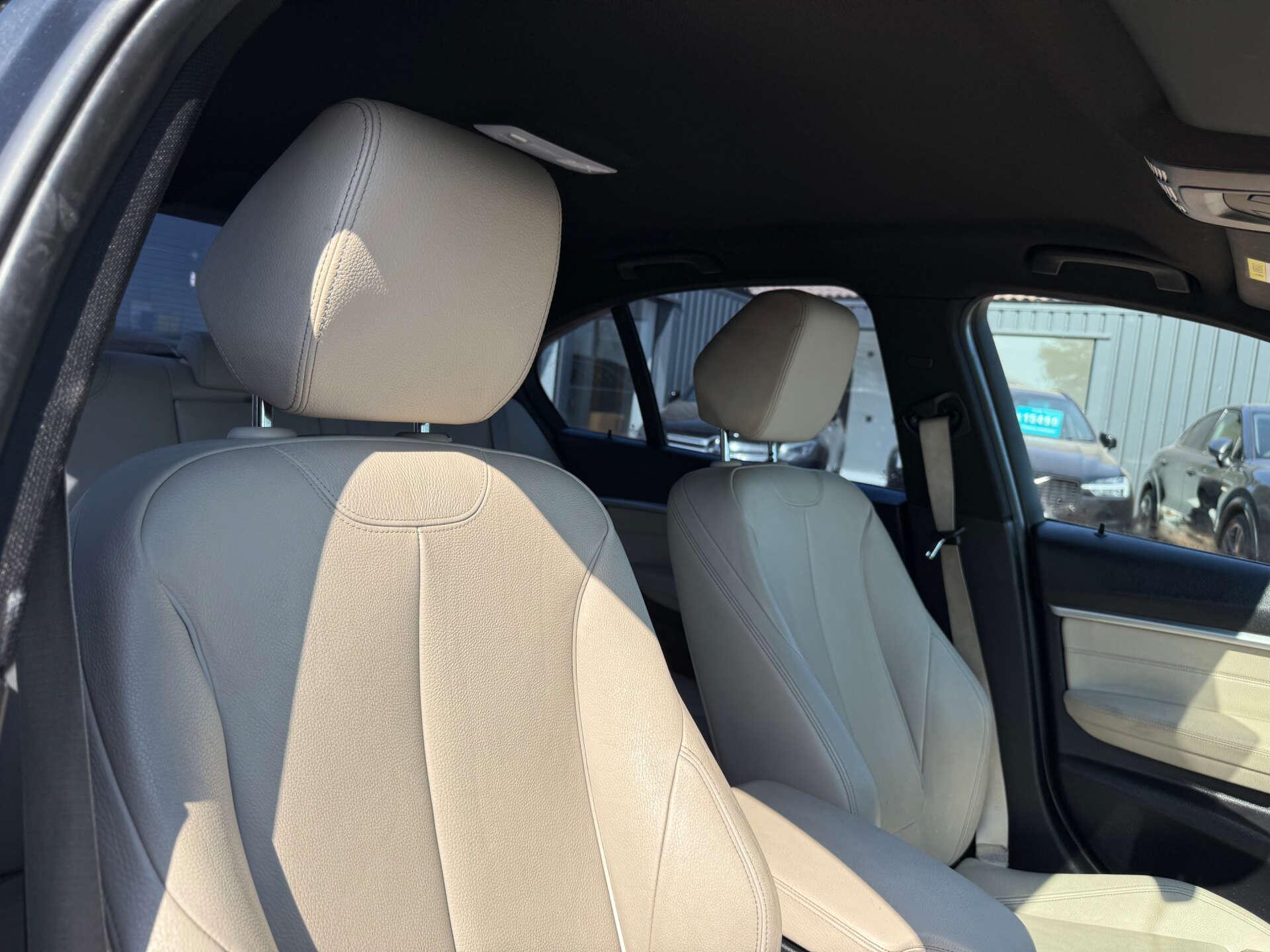 BMW 3 Series view 38