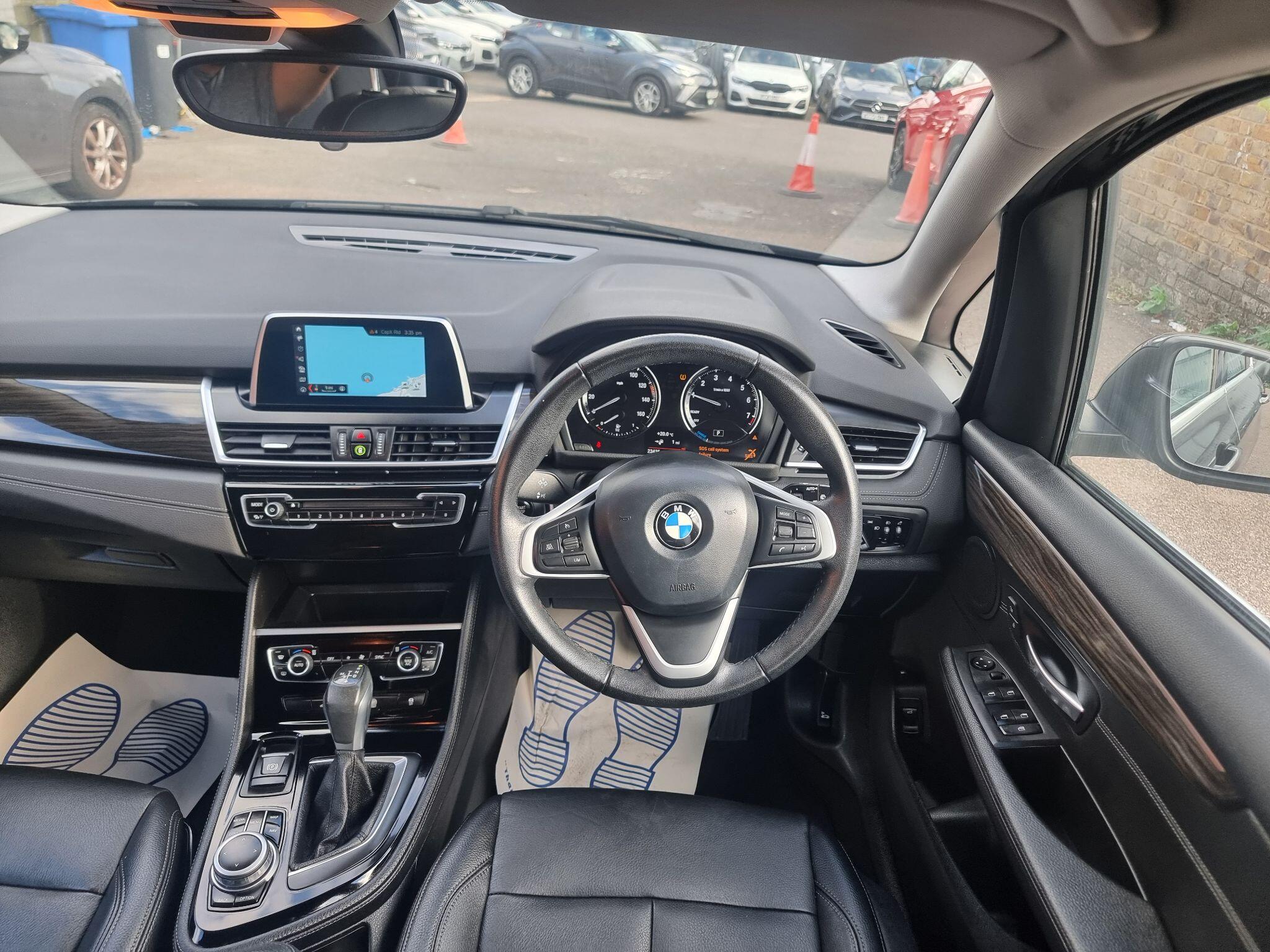 BMW 2 Series view 20