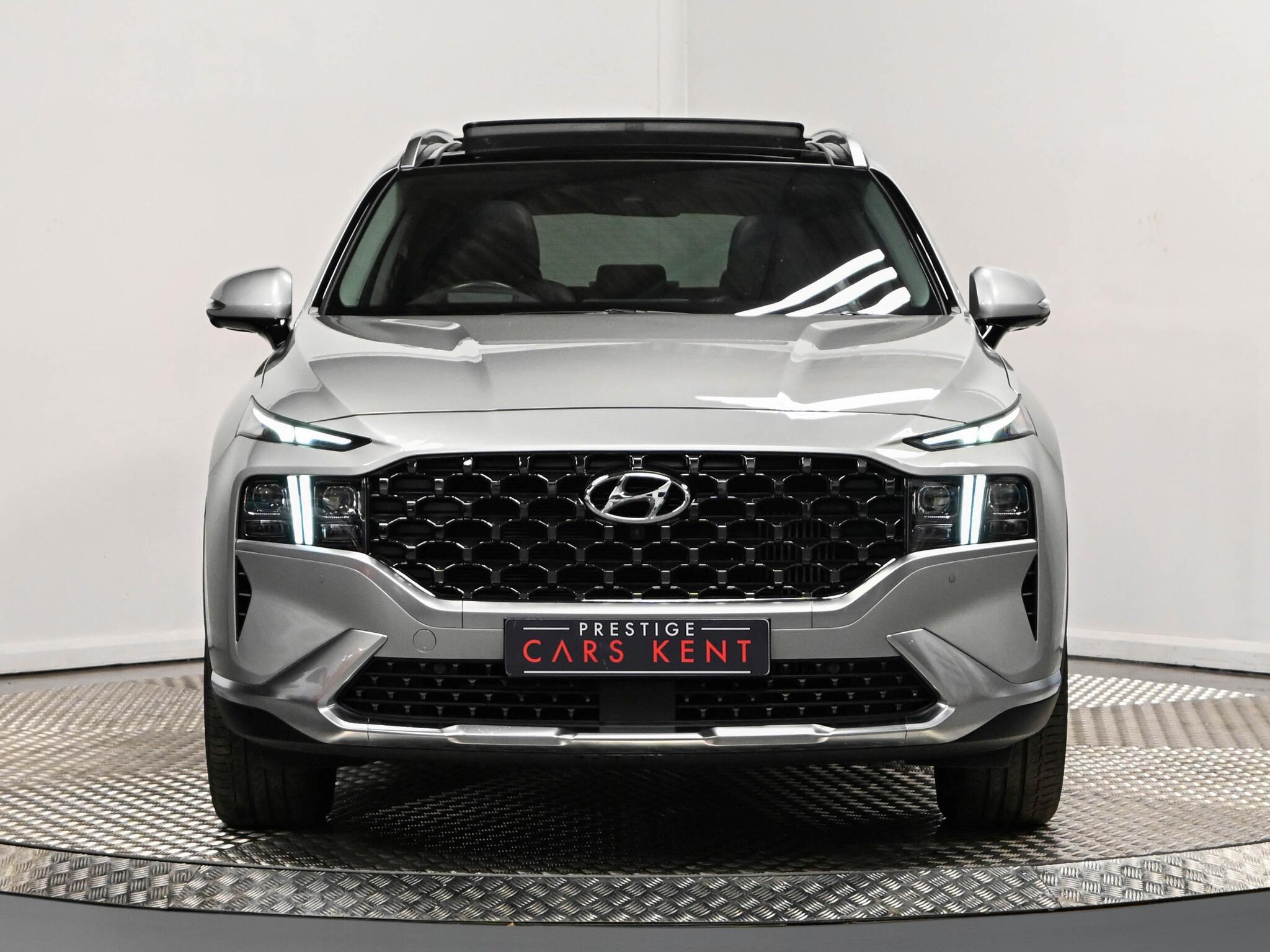 Hyundai Santa Fe view 26