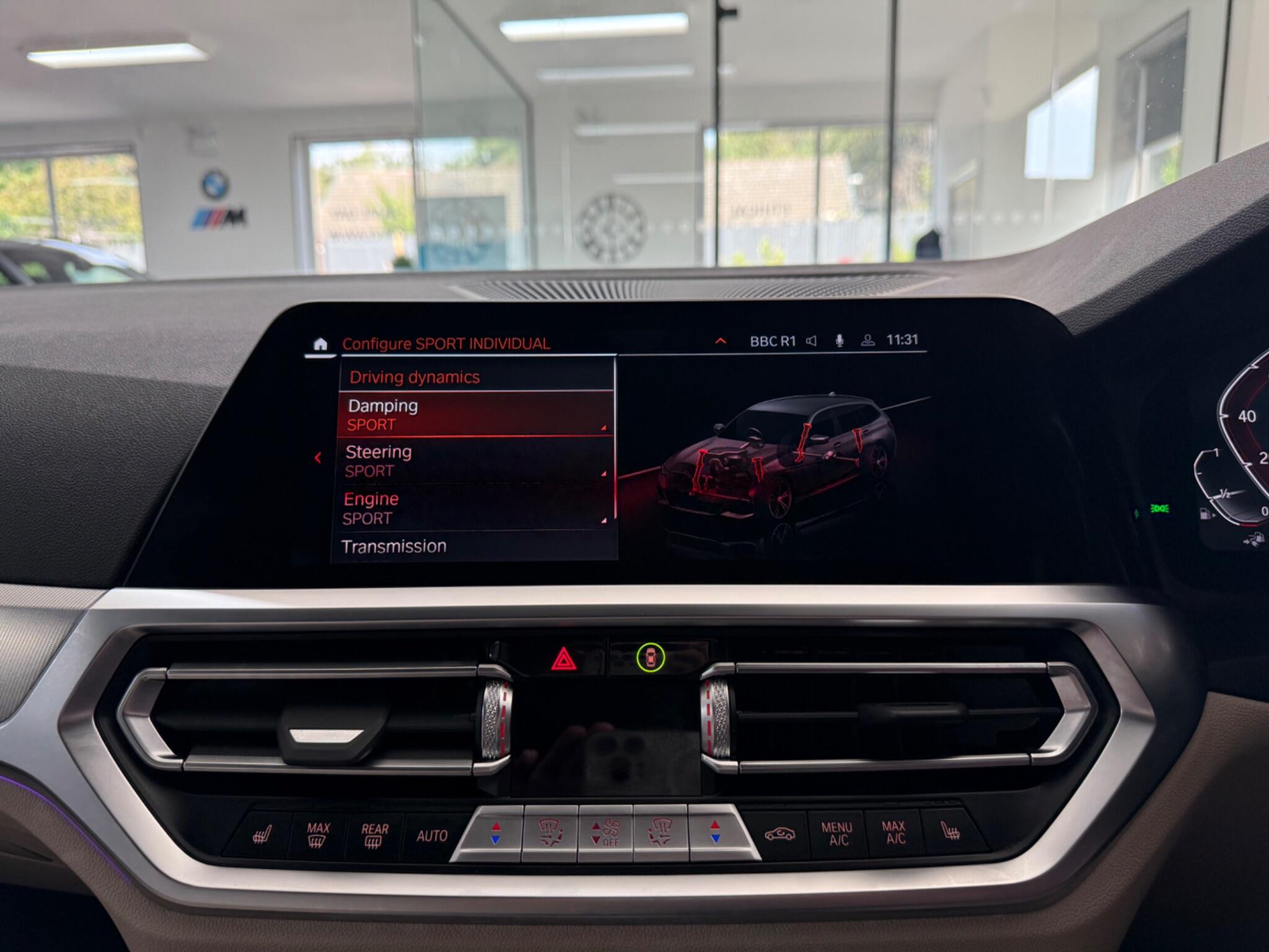 BMW 3 Series view 26