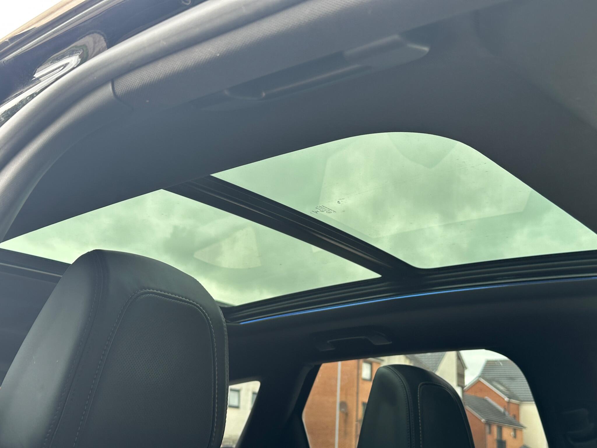 Peugeot 3008 view 17