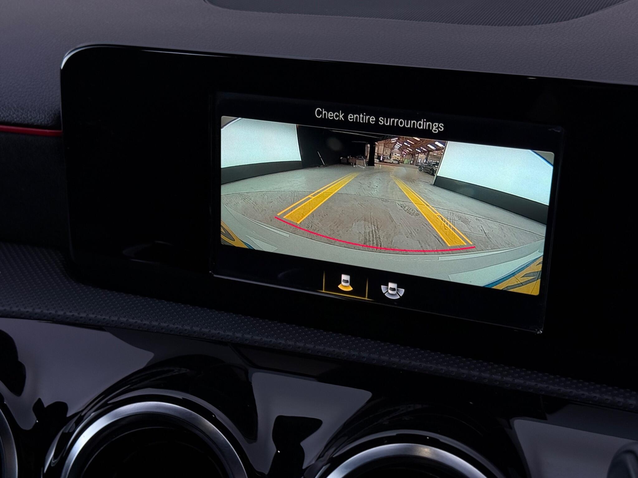 Mercedes-Benz A-Class view 27