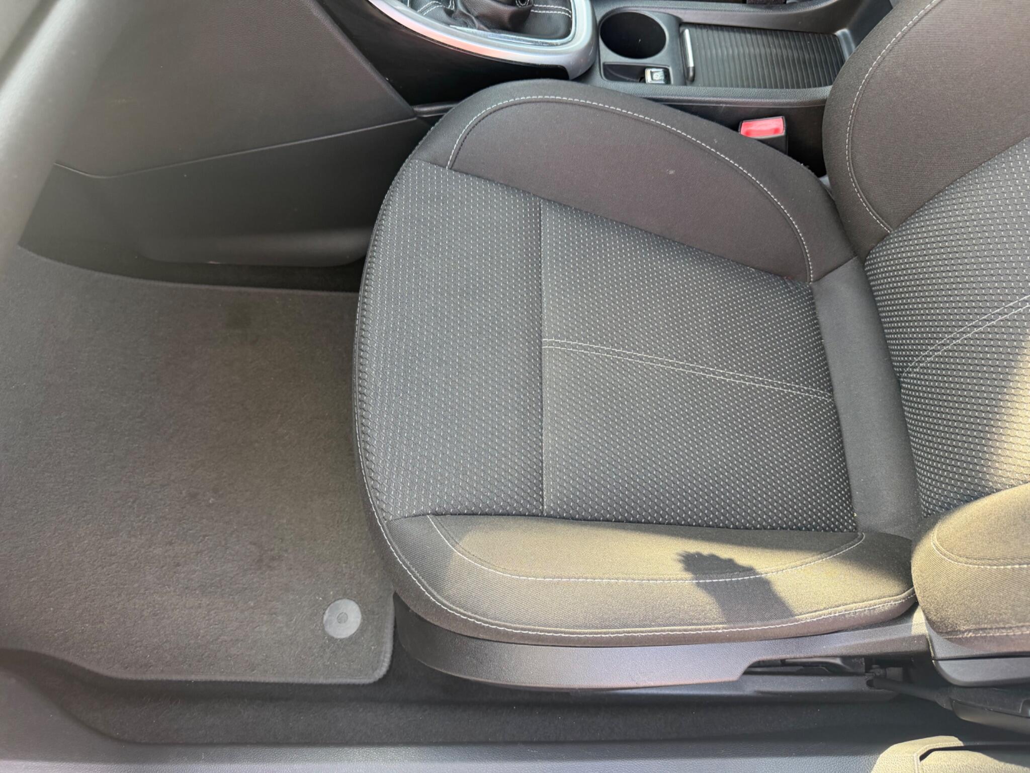 Vauxhall Astra view 29