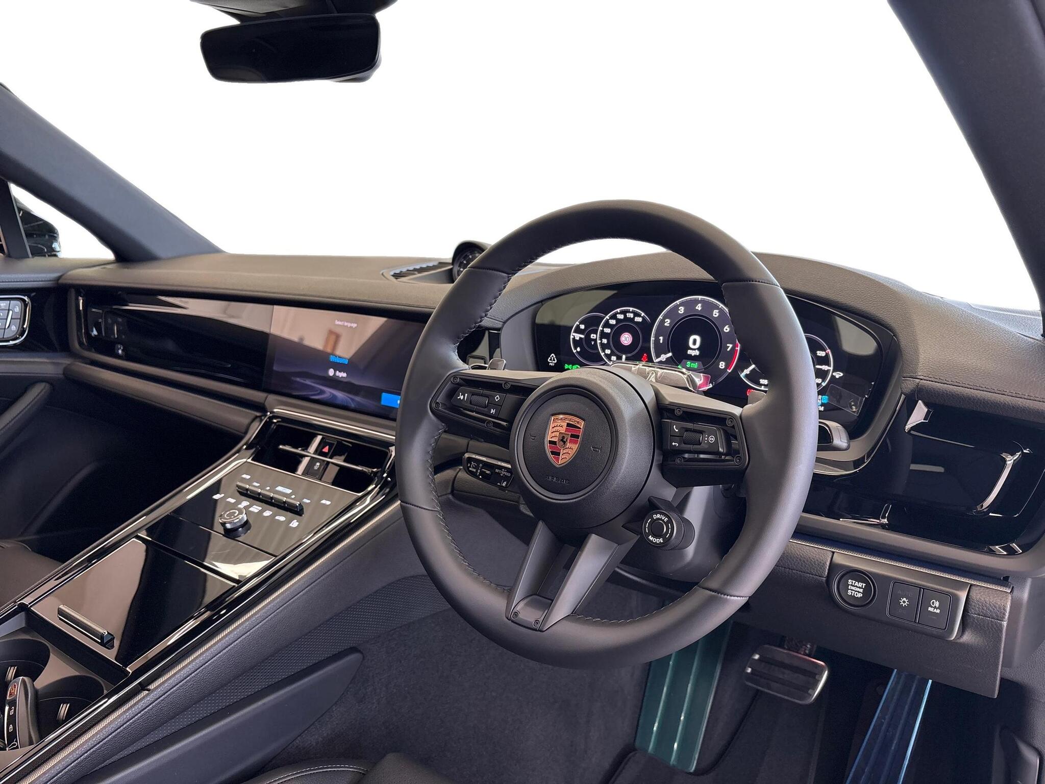 Porsche Panamera view 10