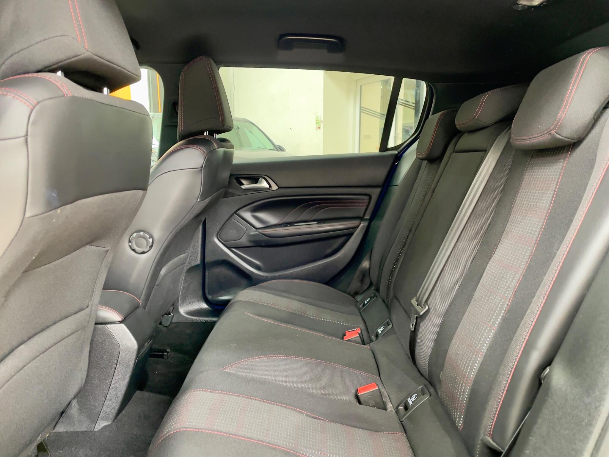 Peugeot 308 view 44