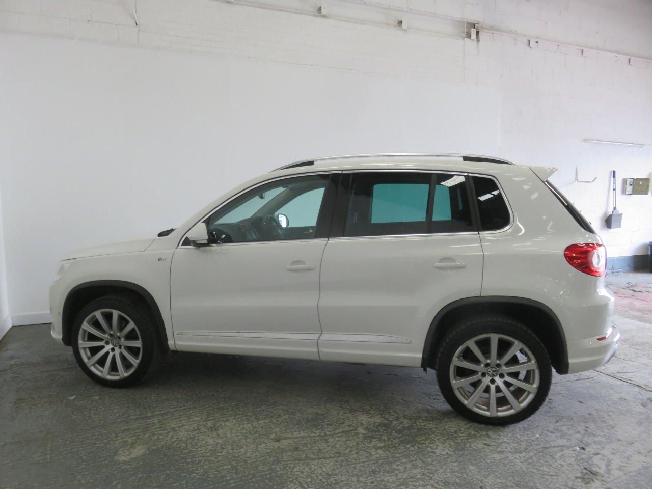 Volkswagen Tiguan view 10