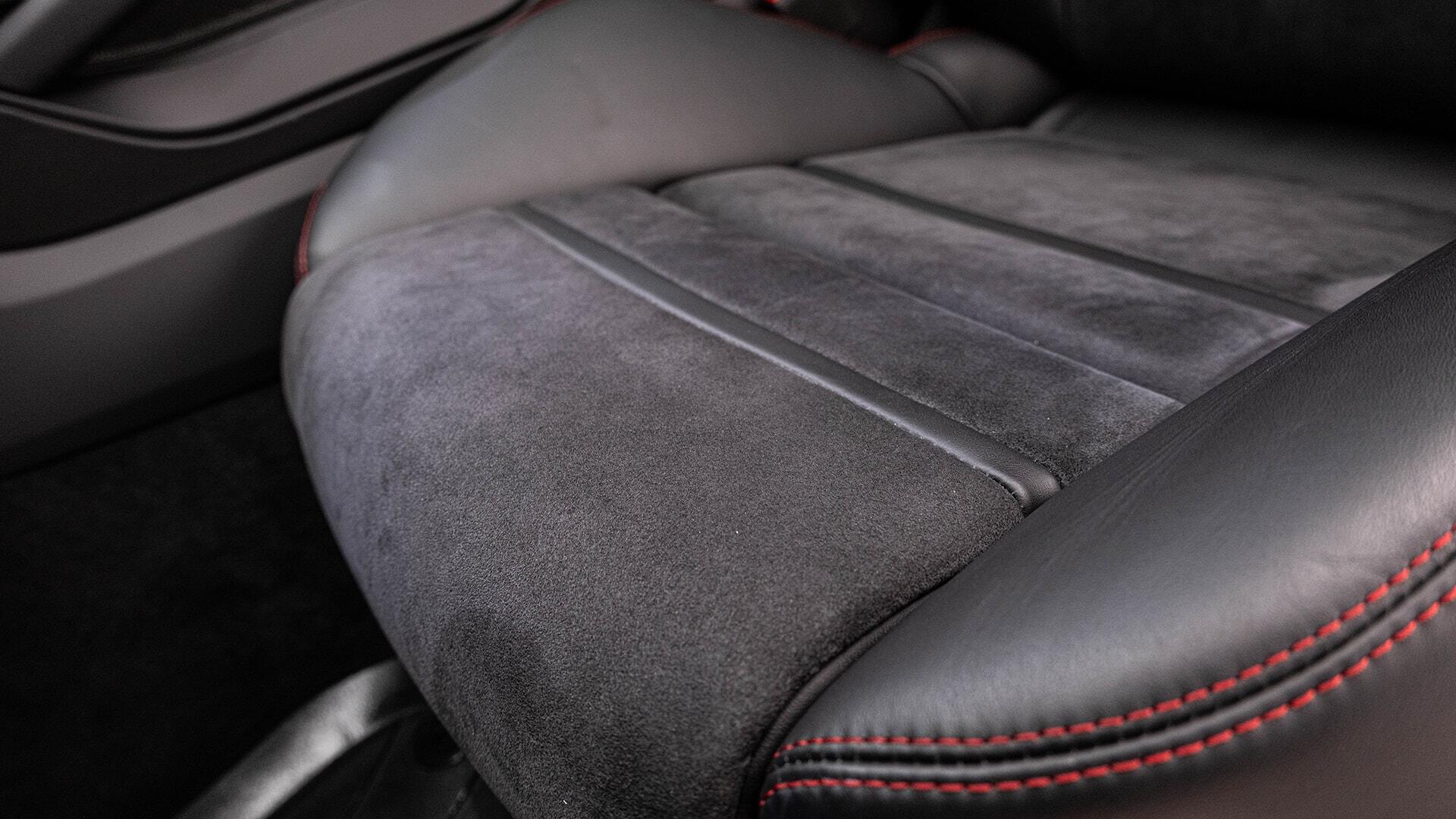 Porsche Cayenne view 41