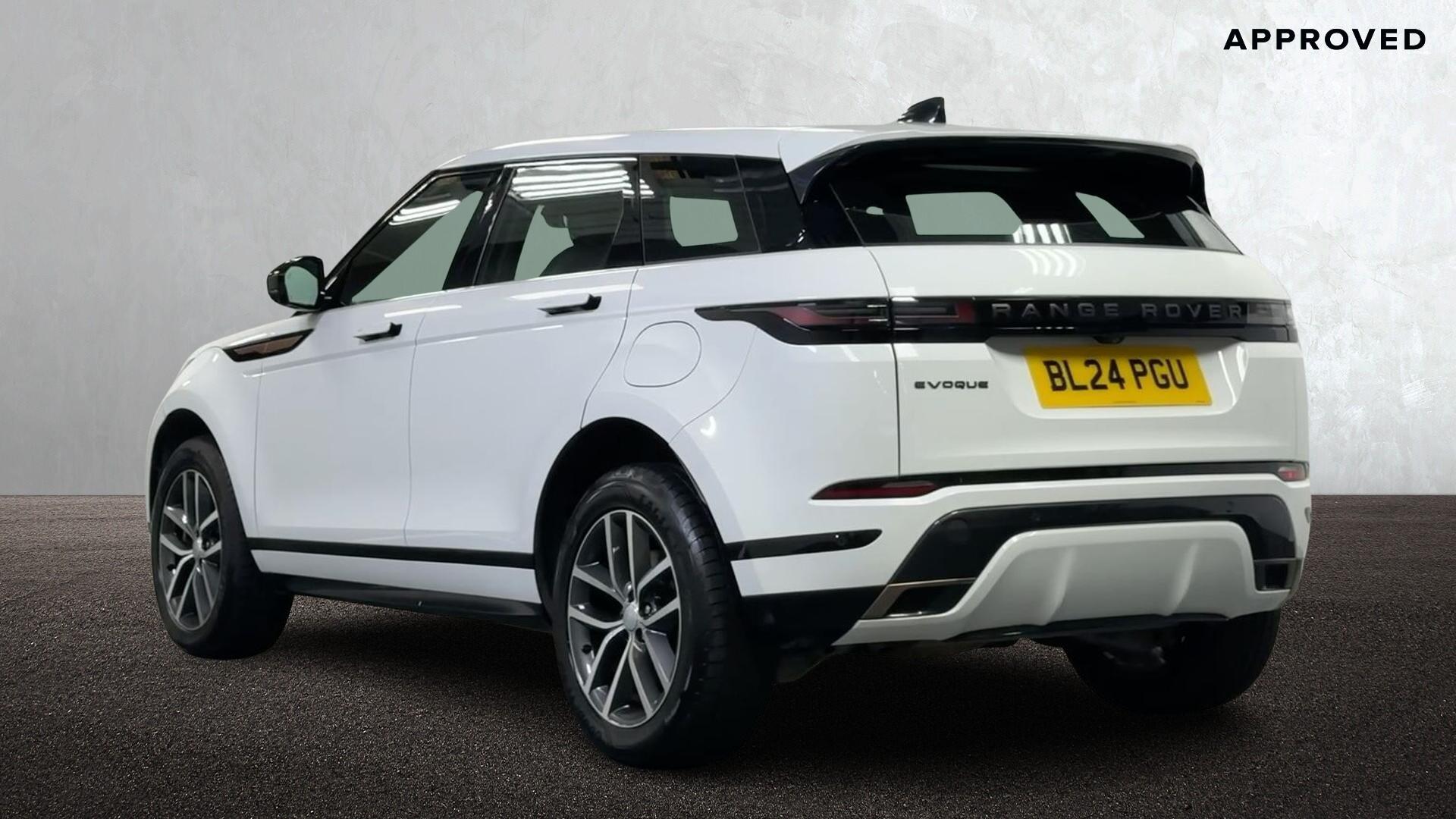 Land Rover Range Rover Evoque view 2