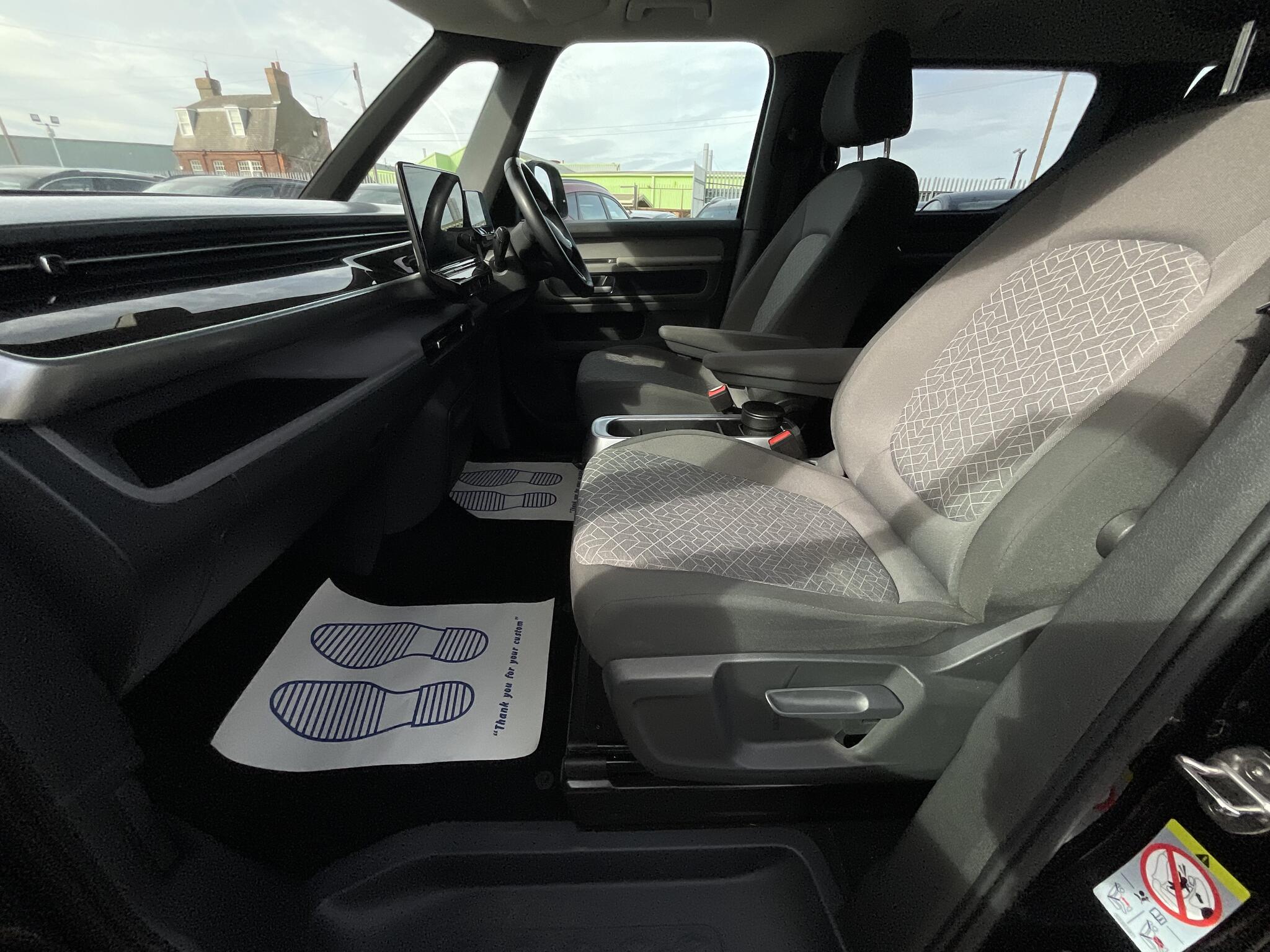 Volkswagen Id. Buzz view 18