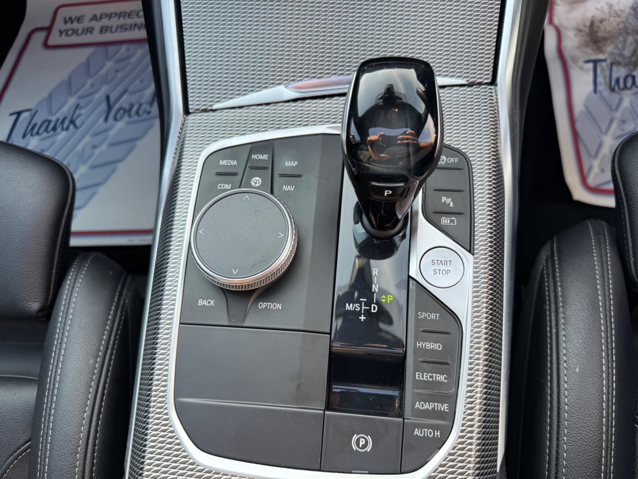 BMW 3 Series view 18