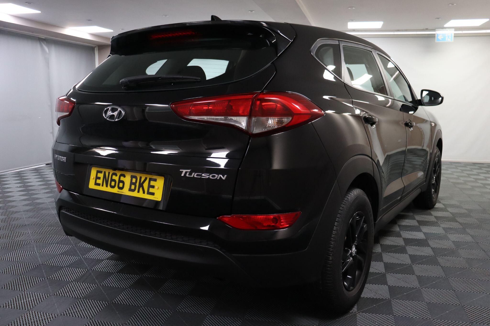 Hyundai Tucson view 11