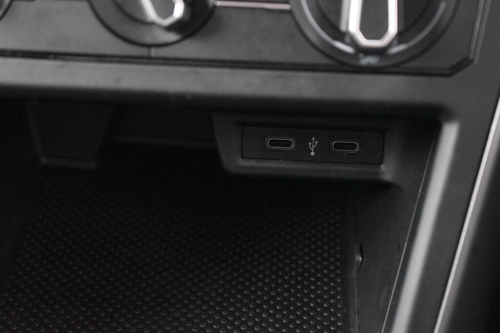 Volkswagen Polo view 47