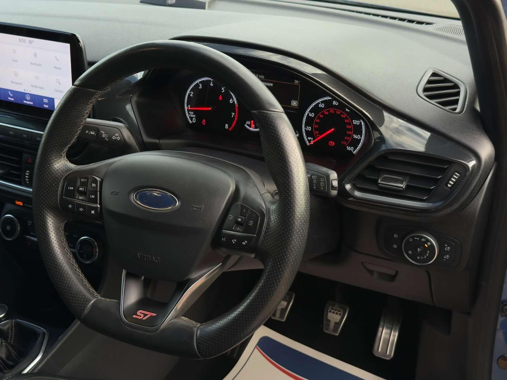 Ford Fiesta view 42