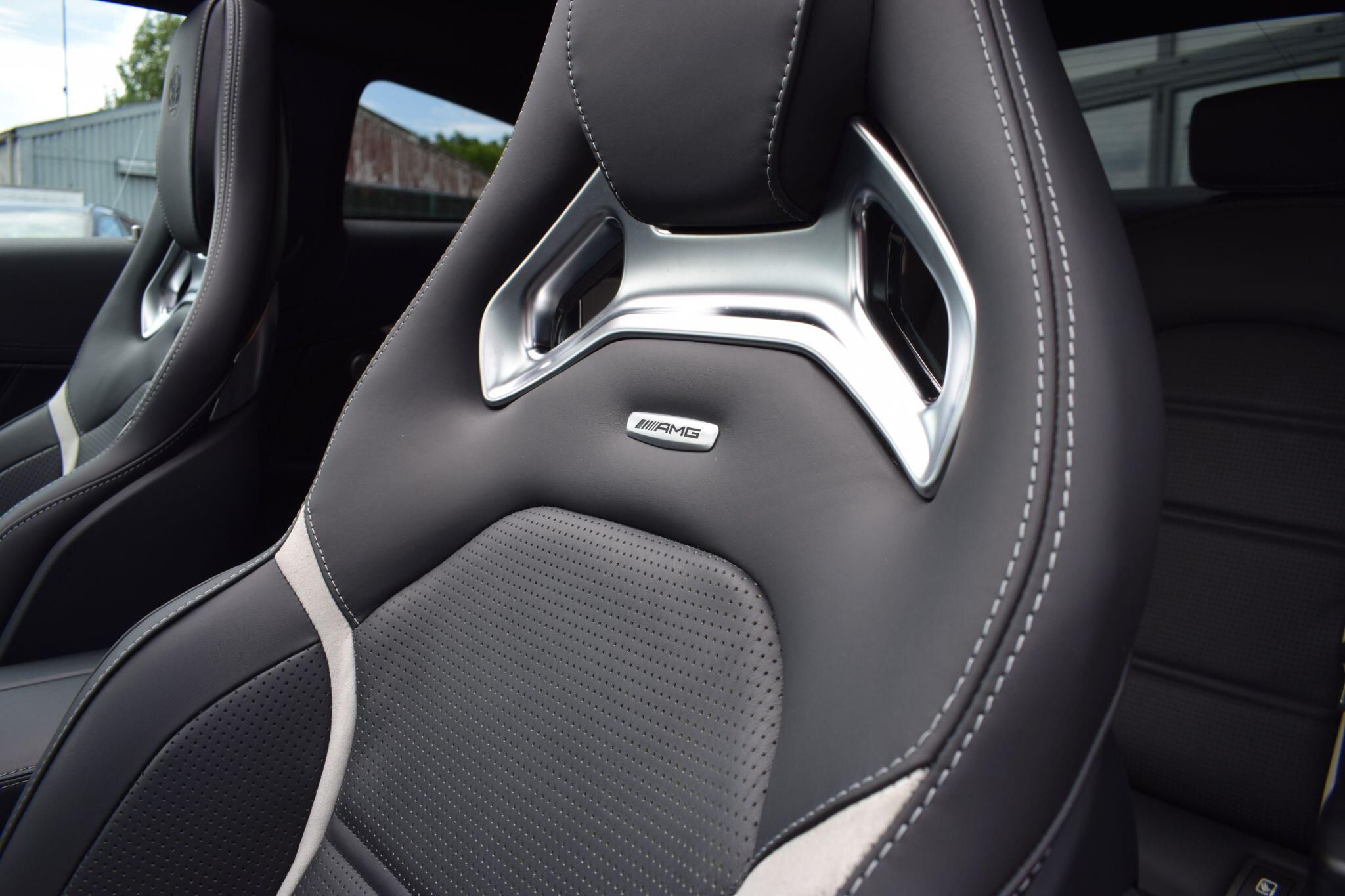 Mercedes-Benz C-Class view 50