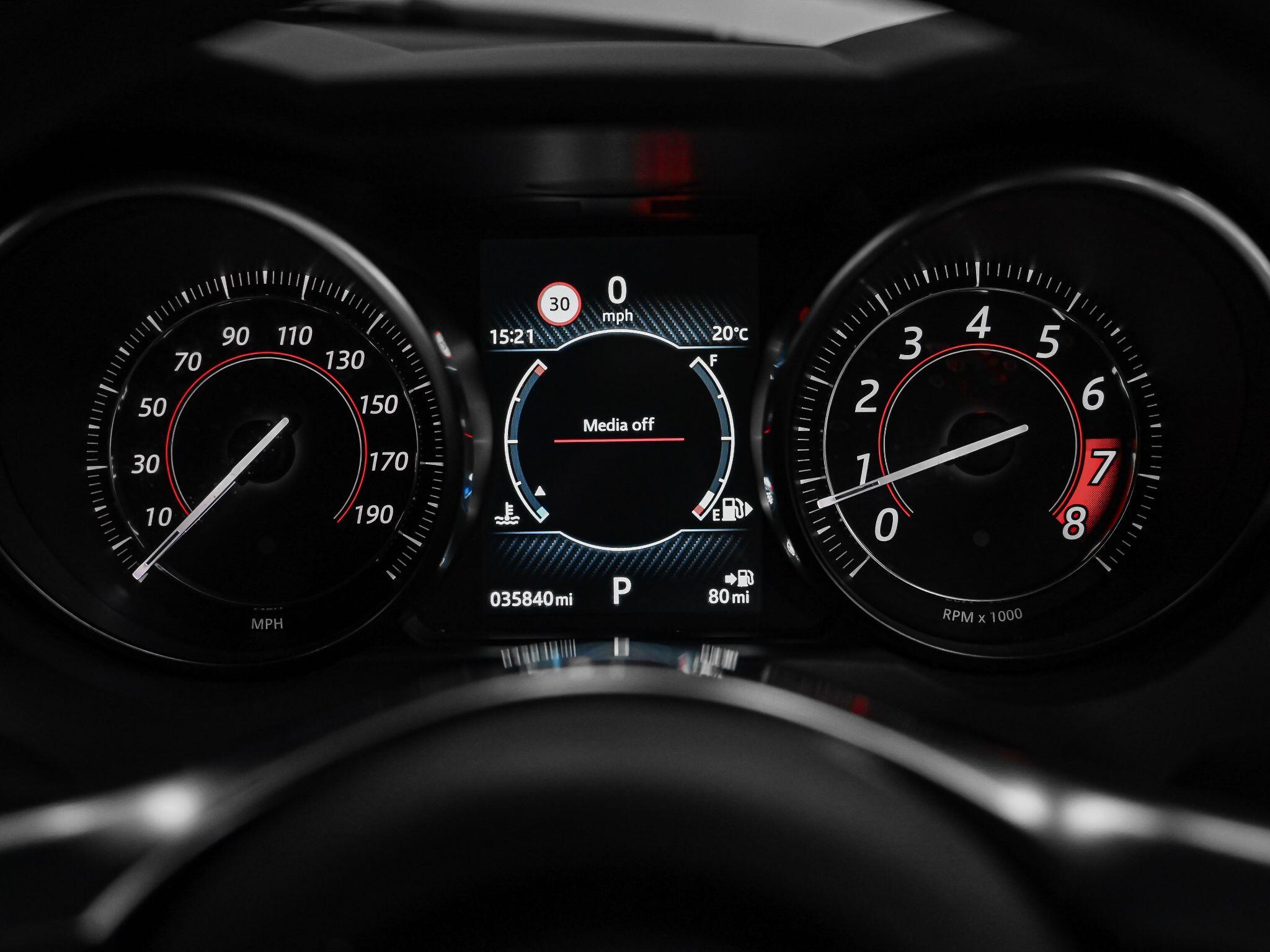 Jaguar F-Type view 9