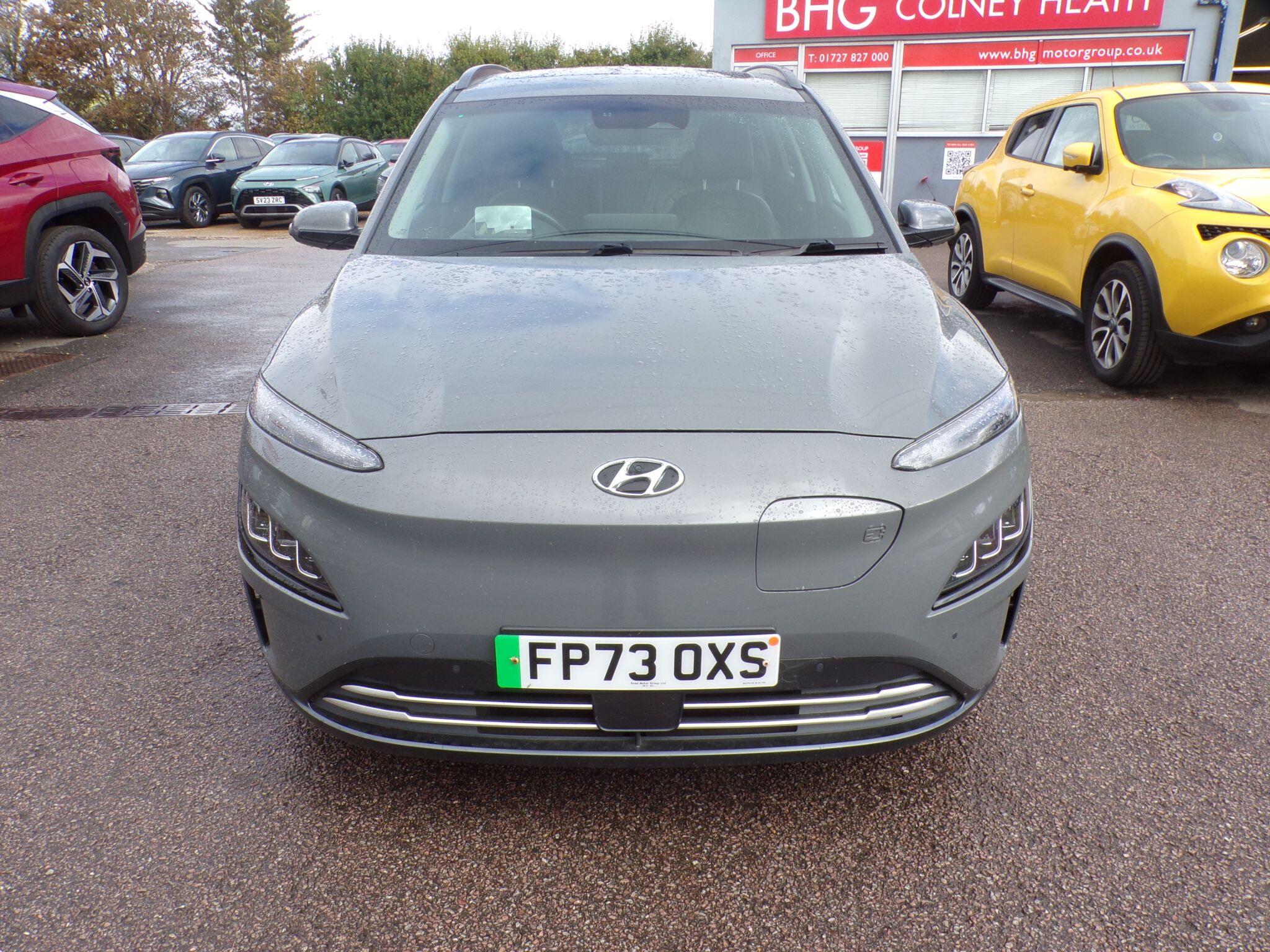 Hyundai Kona view 3