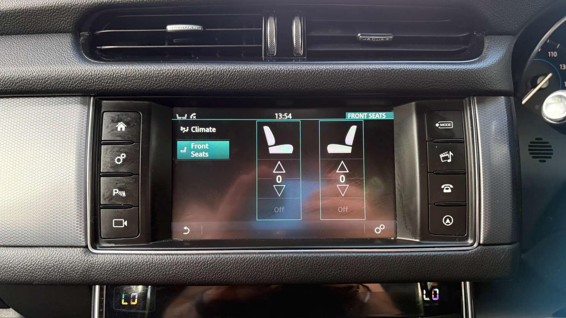 Jaguar XF view 5