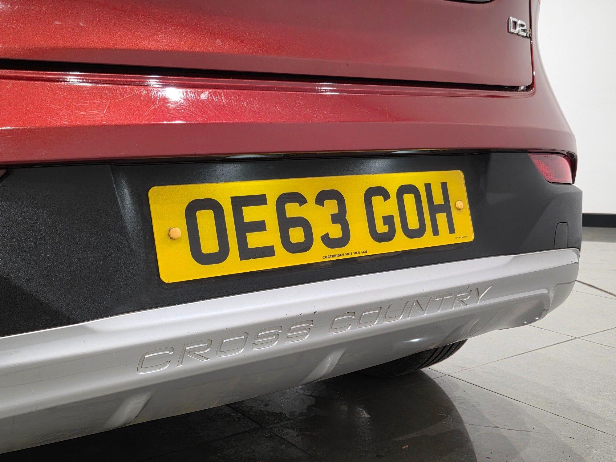 Volvo V40 Cross Country view 49