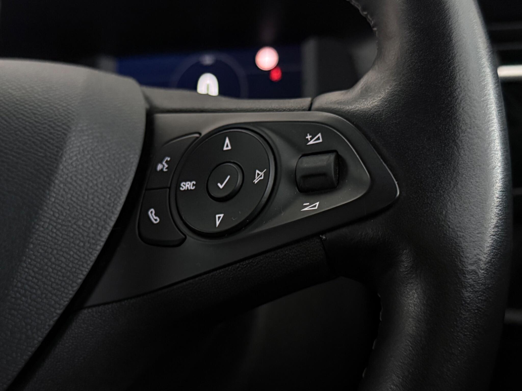 Vauxhall Corsa view 23