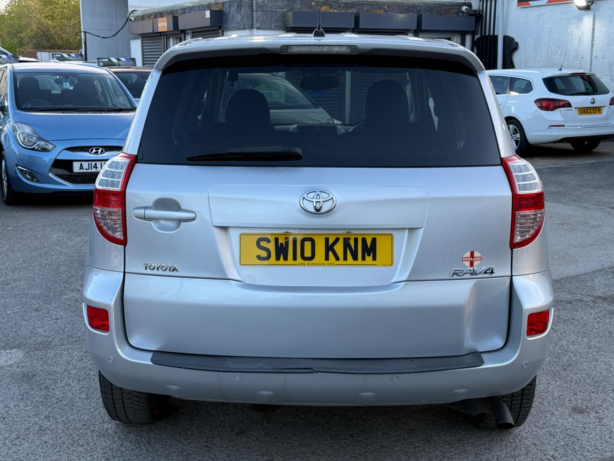 Toyota RAV4 - Image 16