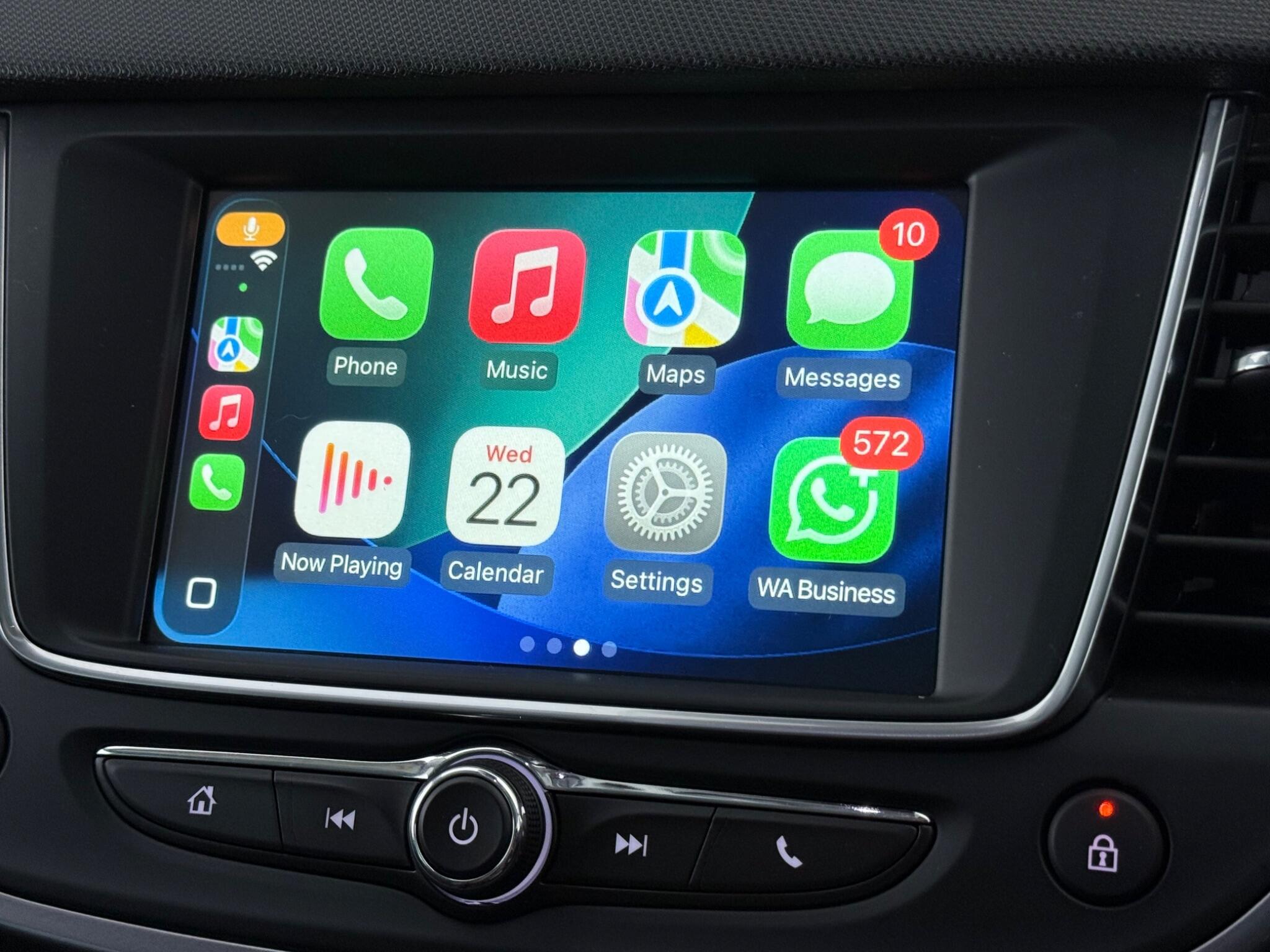 Vauxhall Crossland X view 26
