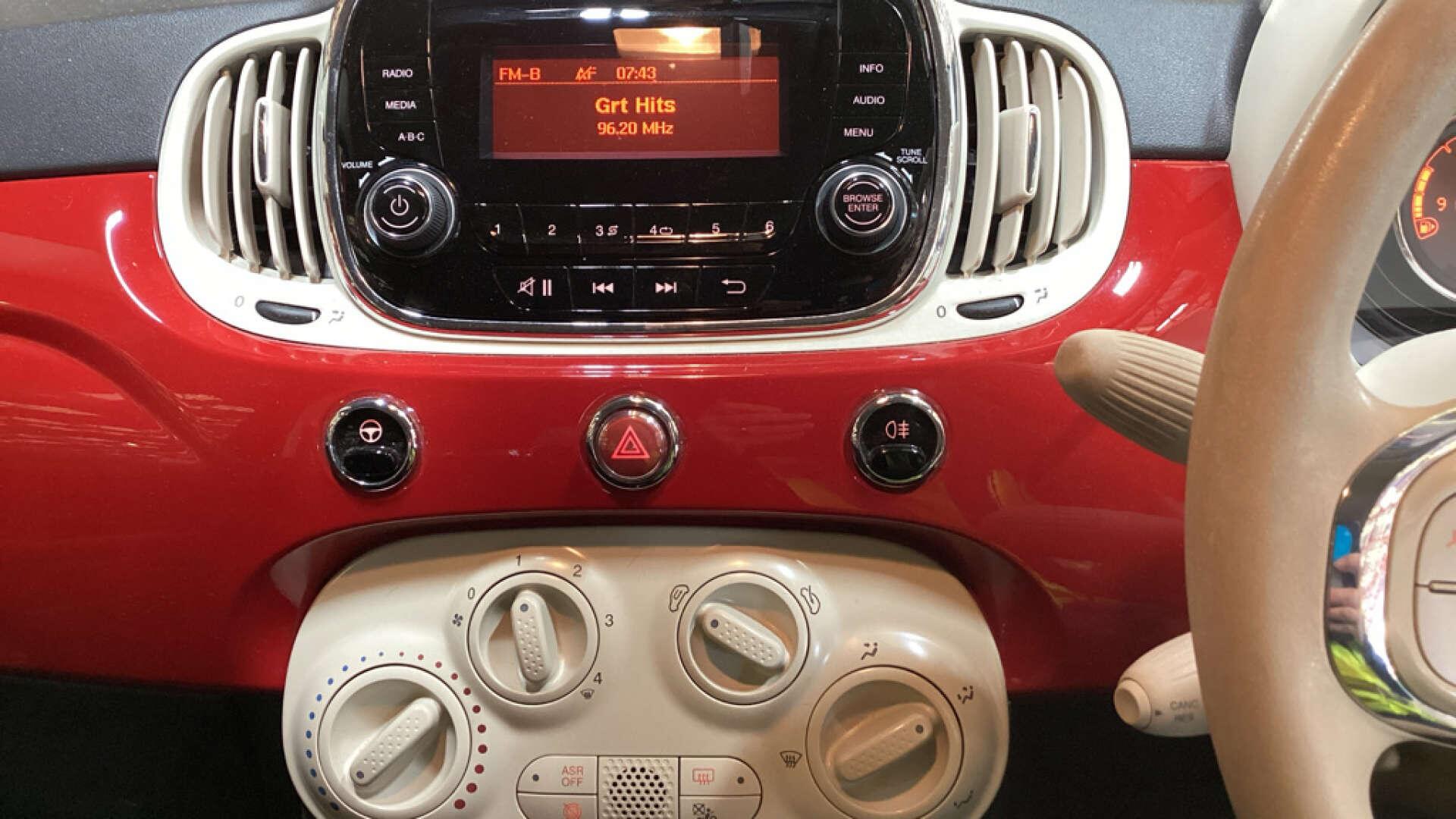 Fiat 500 view 14