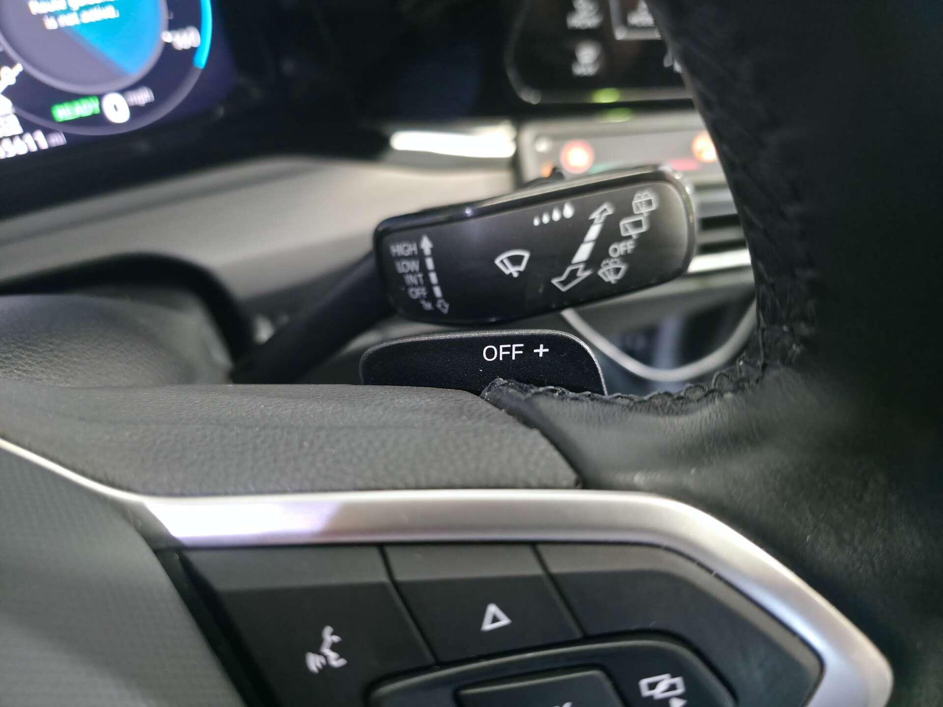 Volkswagen Golf view 27