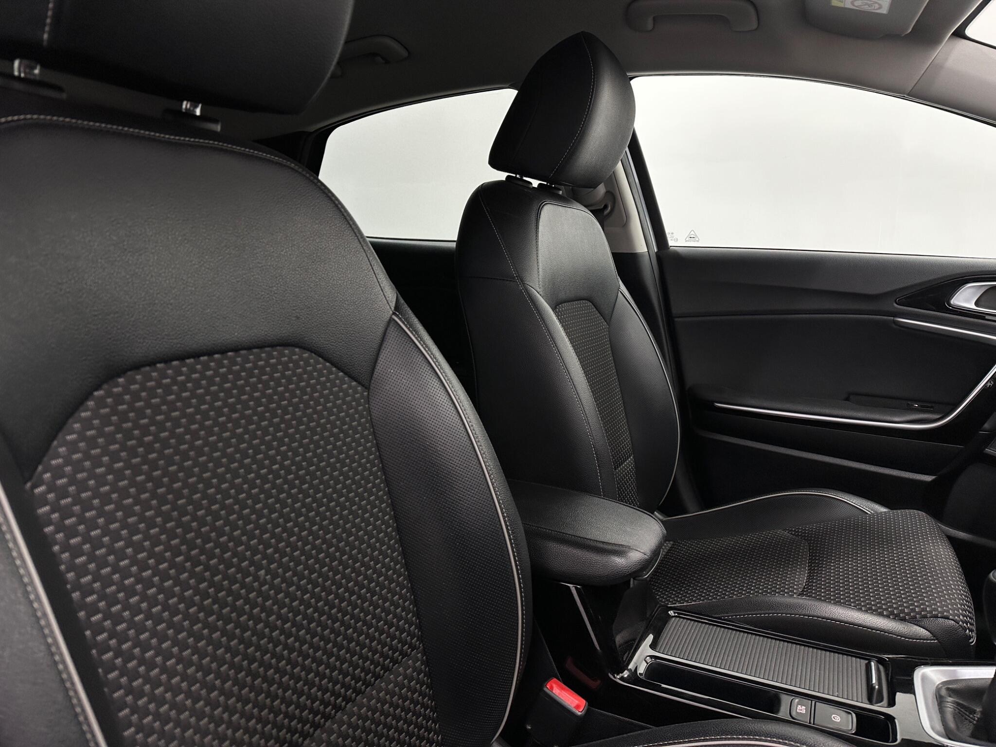 Kia Xceed view 30
