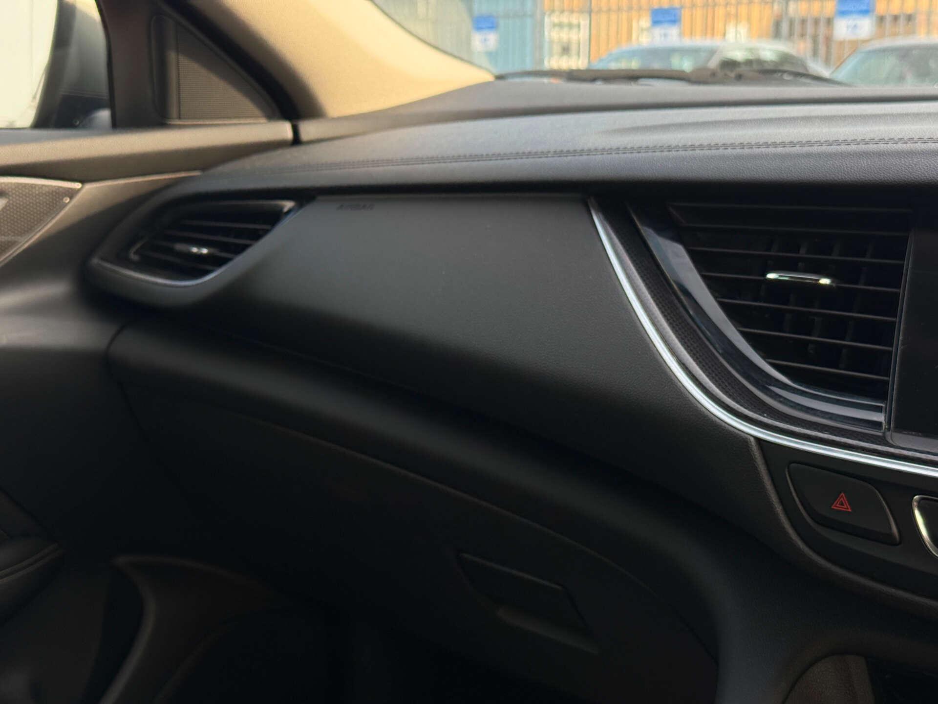Vauxhall Insignia view 56