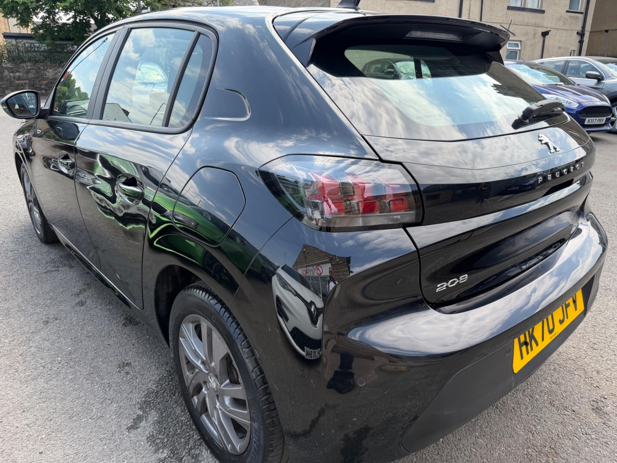 Peugeot 208 view 26