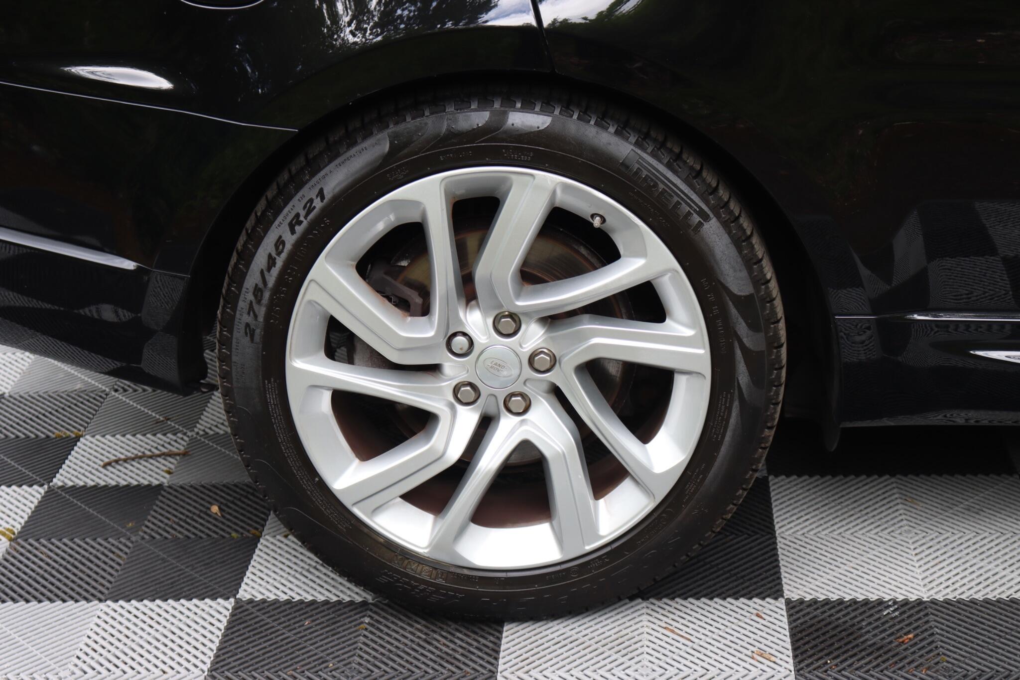 Land Rover Range Rover Sport view 23