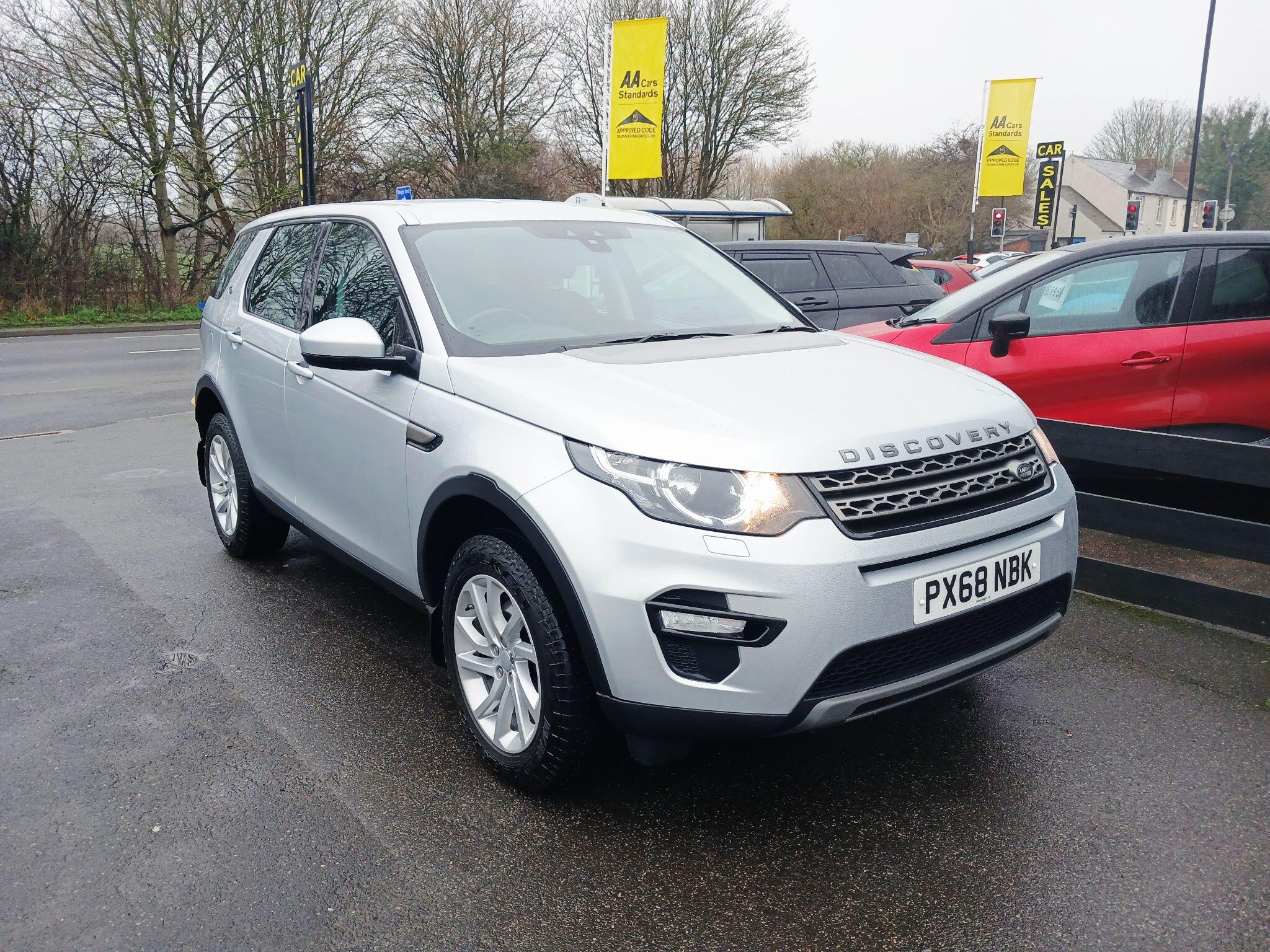 2018 Land Rover Discovery Sport 2.0 TD4 SE 4WD Euro 6 (s/s) 5dr • 100,000 miles image 4