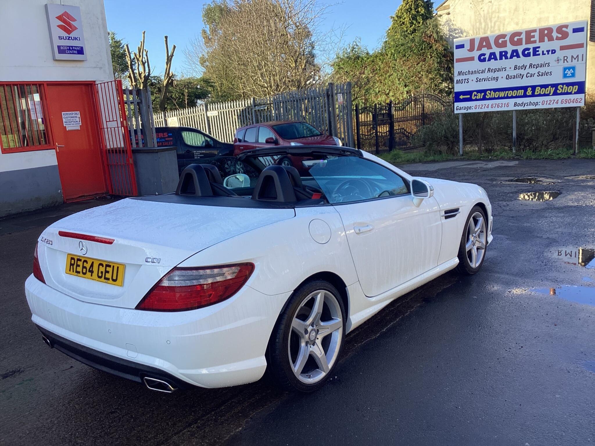 Mercedes-Benz SLK view 12