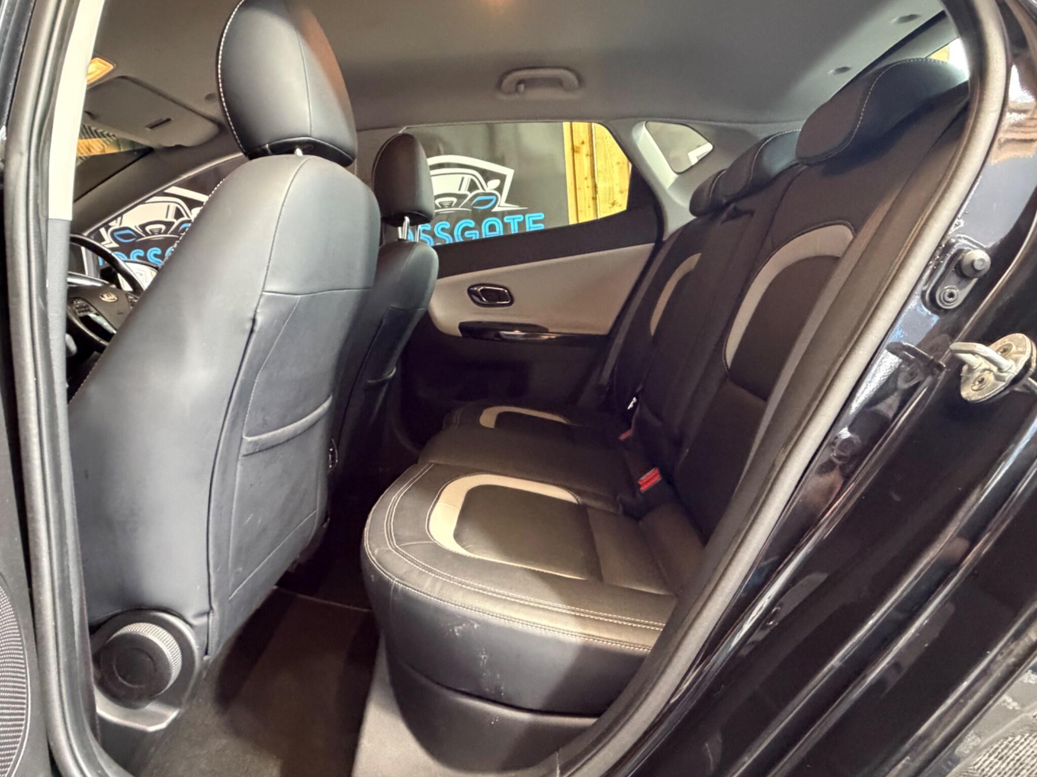 Kia Ceed view 28