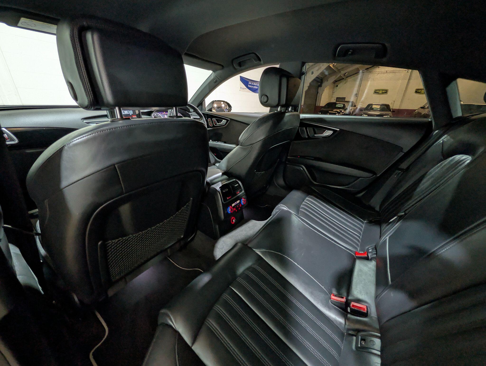 Audi A7 view 31
