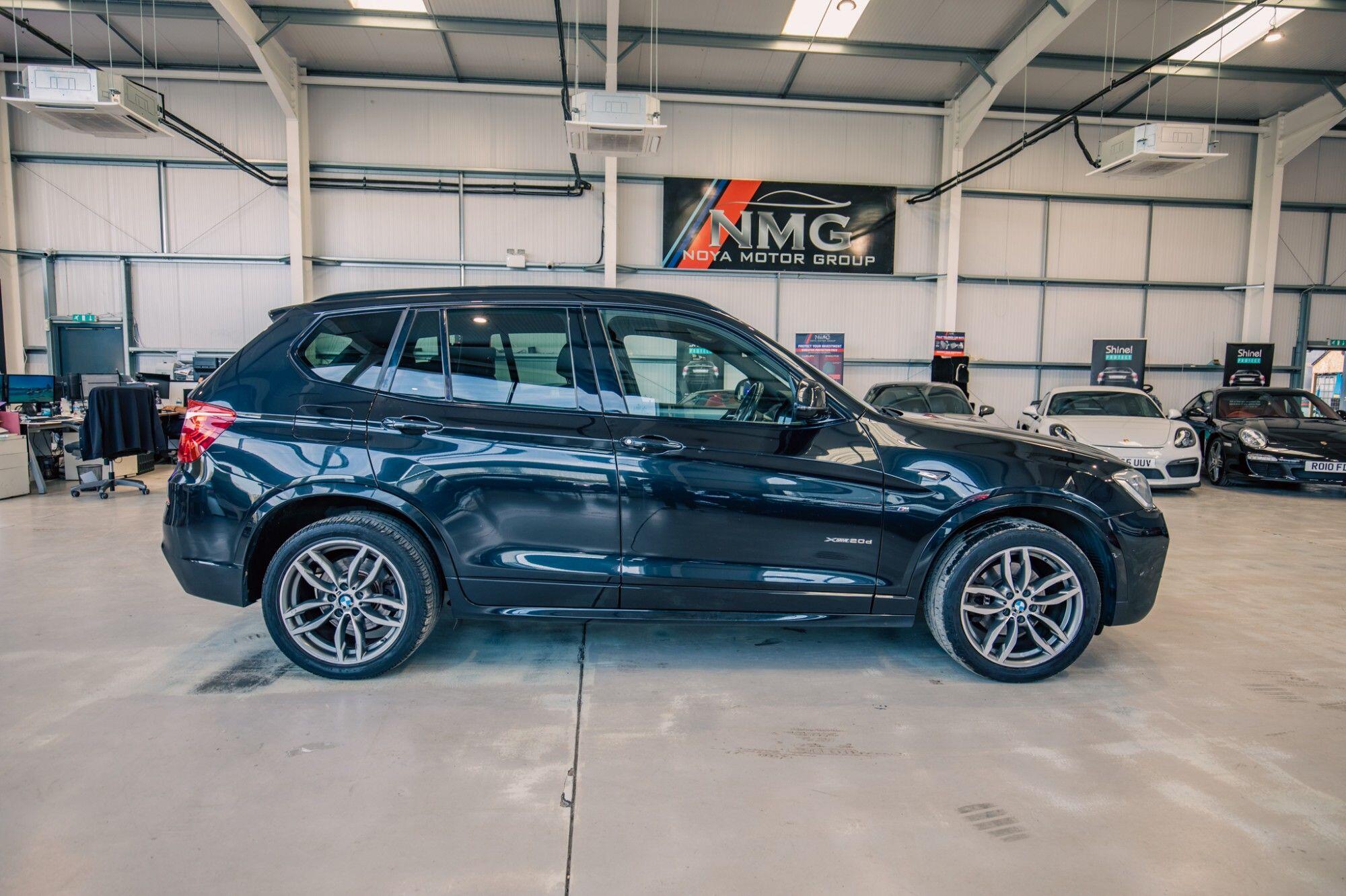 BMW X3 view 20
