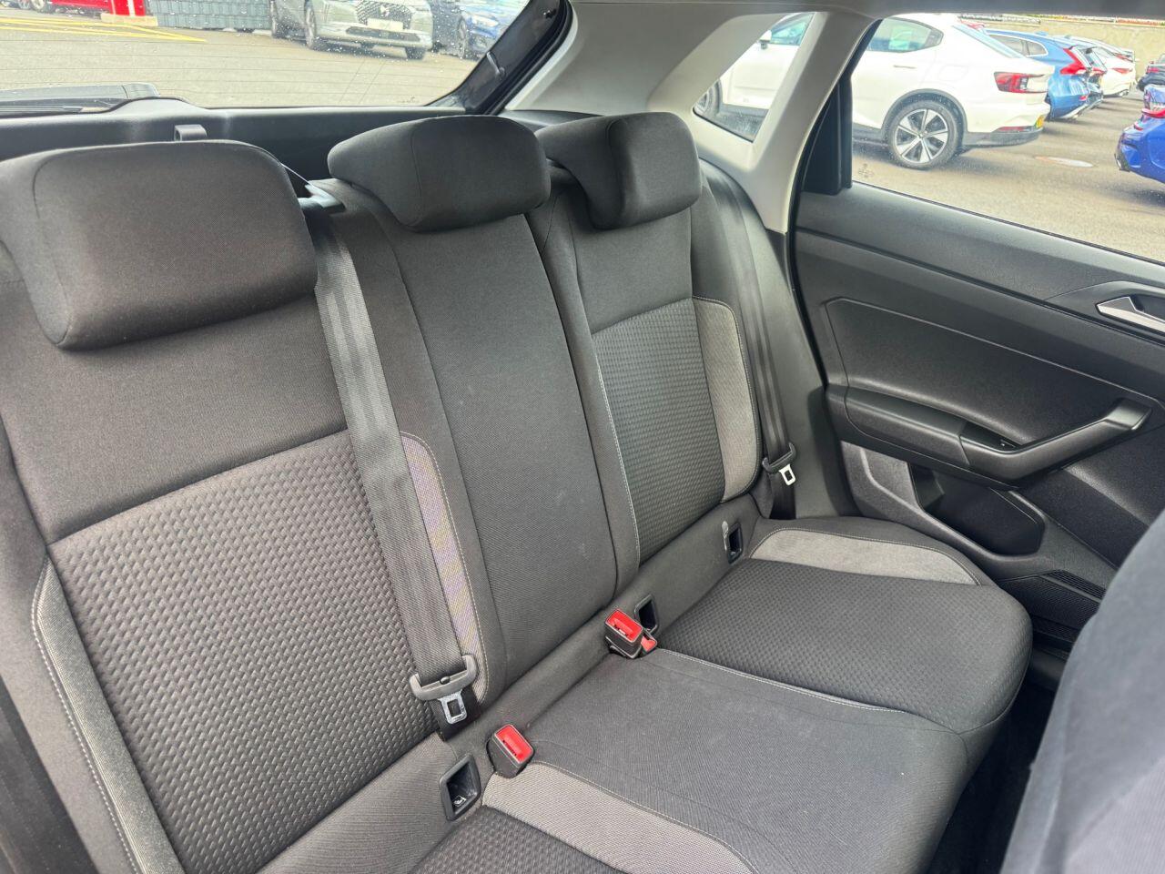 Volkswagen Polo view 16