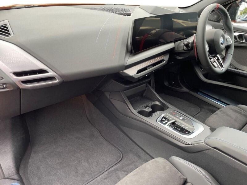 BMW 1 Series view 7