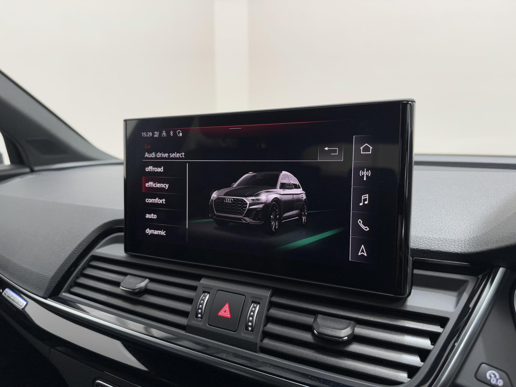 Audi Q5 view 30