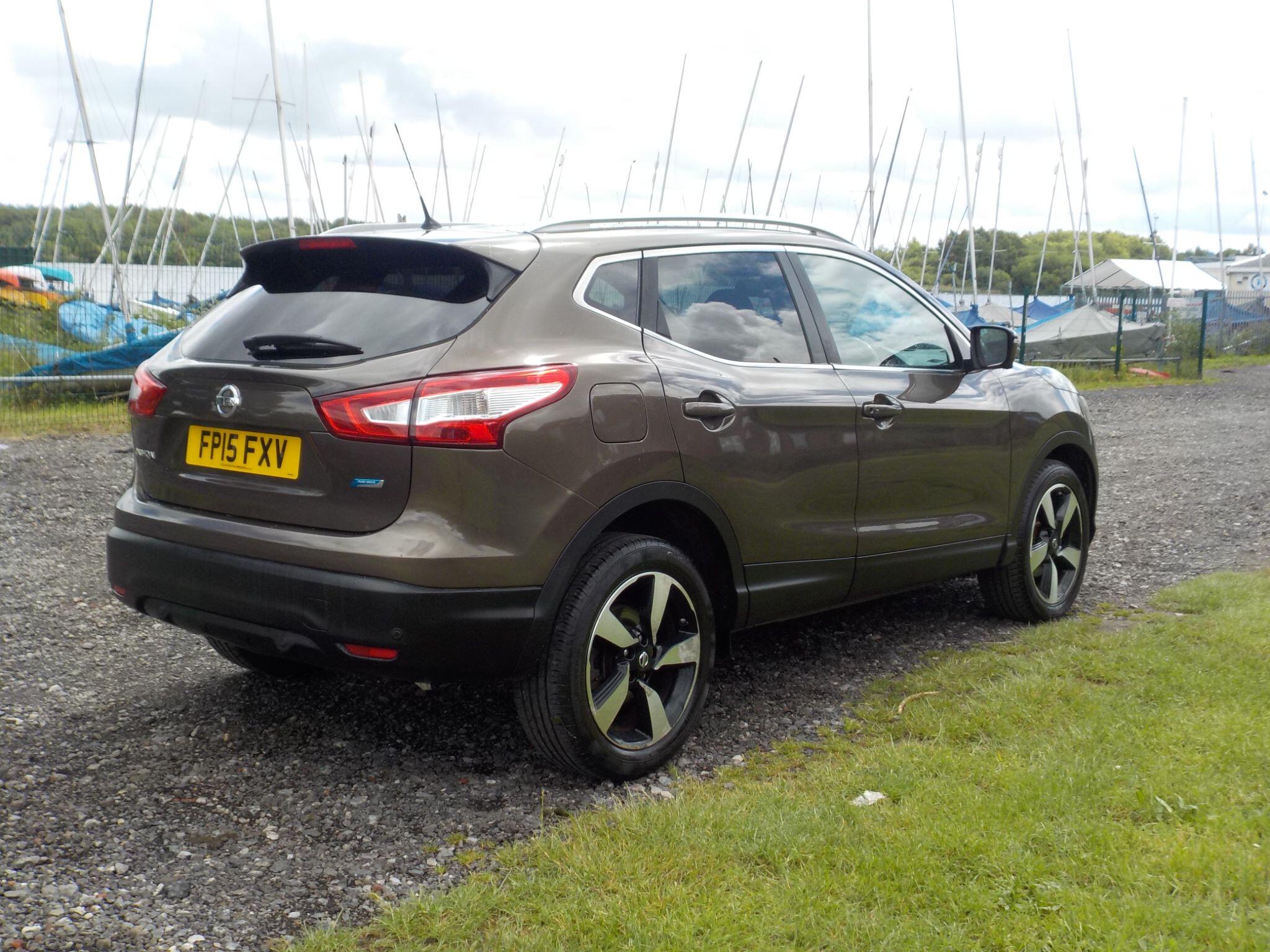Nissan Qashqai 1.5 dCi n-tec+ 2WD Euro 5 (s/s) 5dr