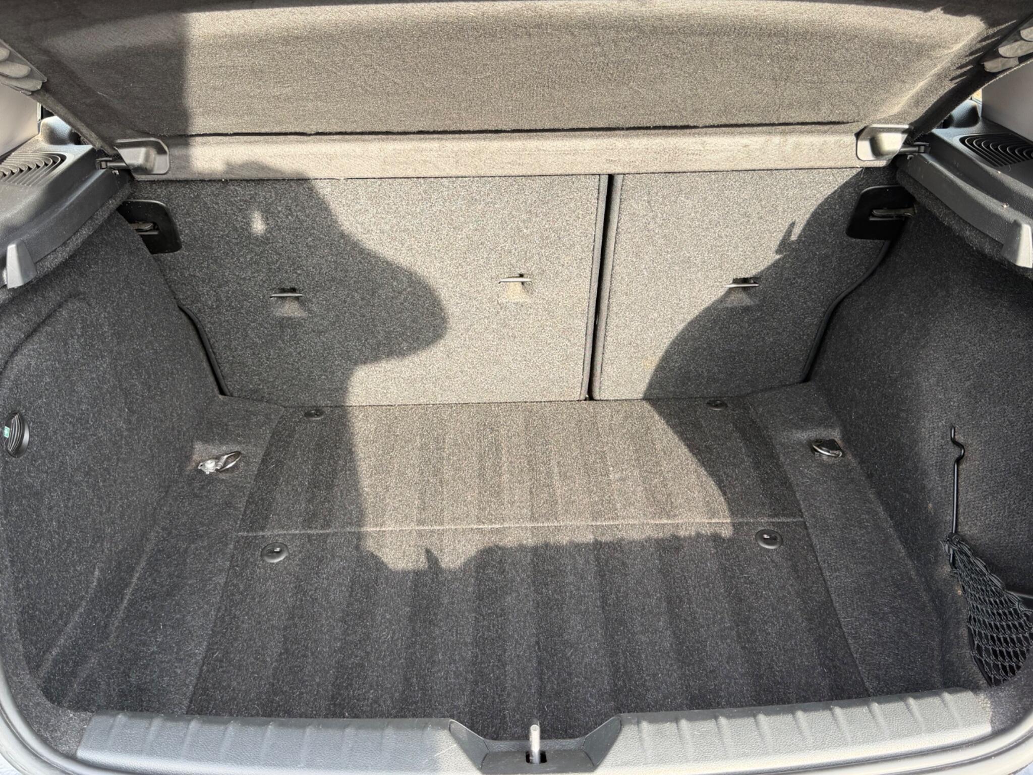 BMW 1 Series view 29