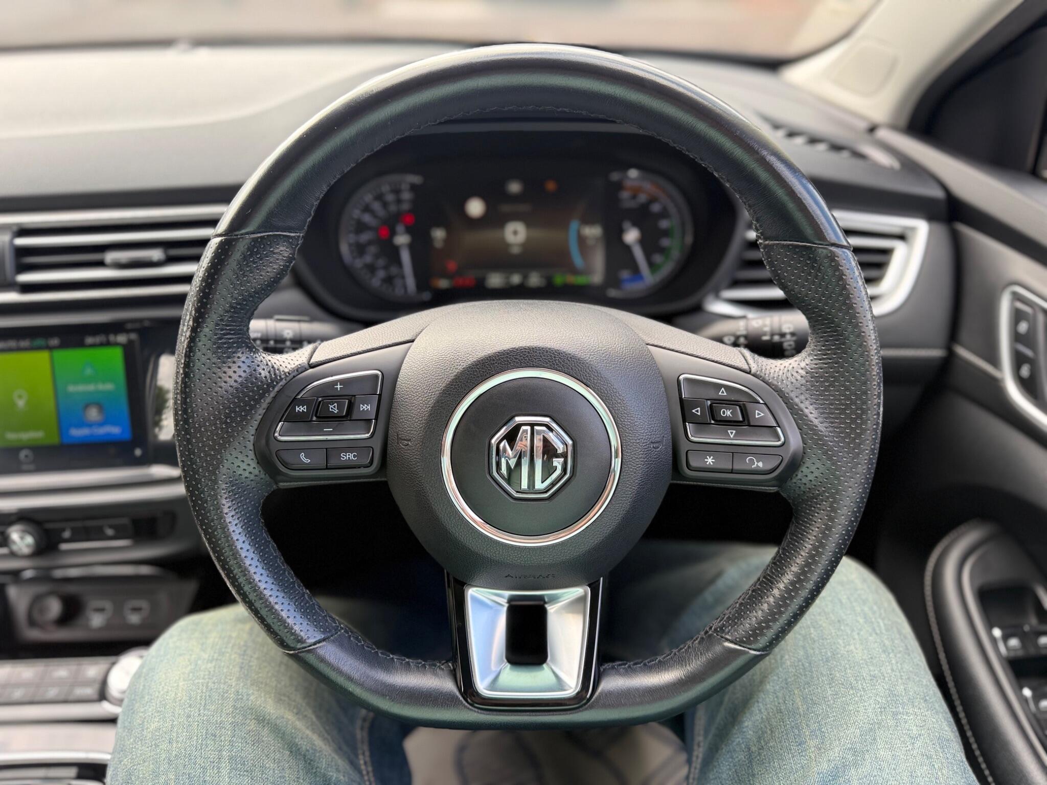MG MG5 view 27