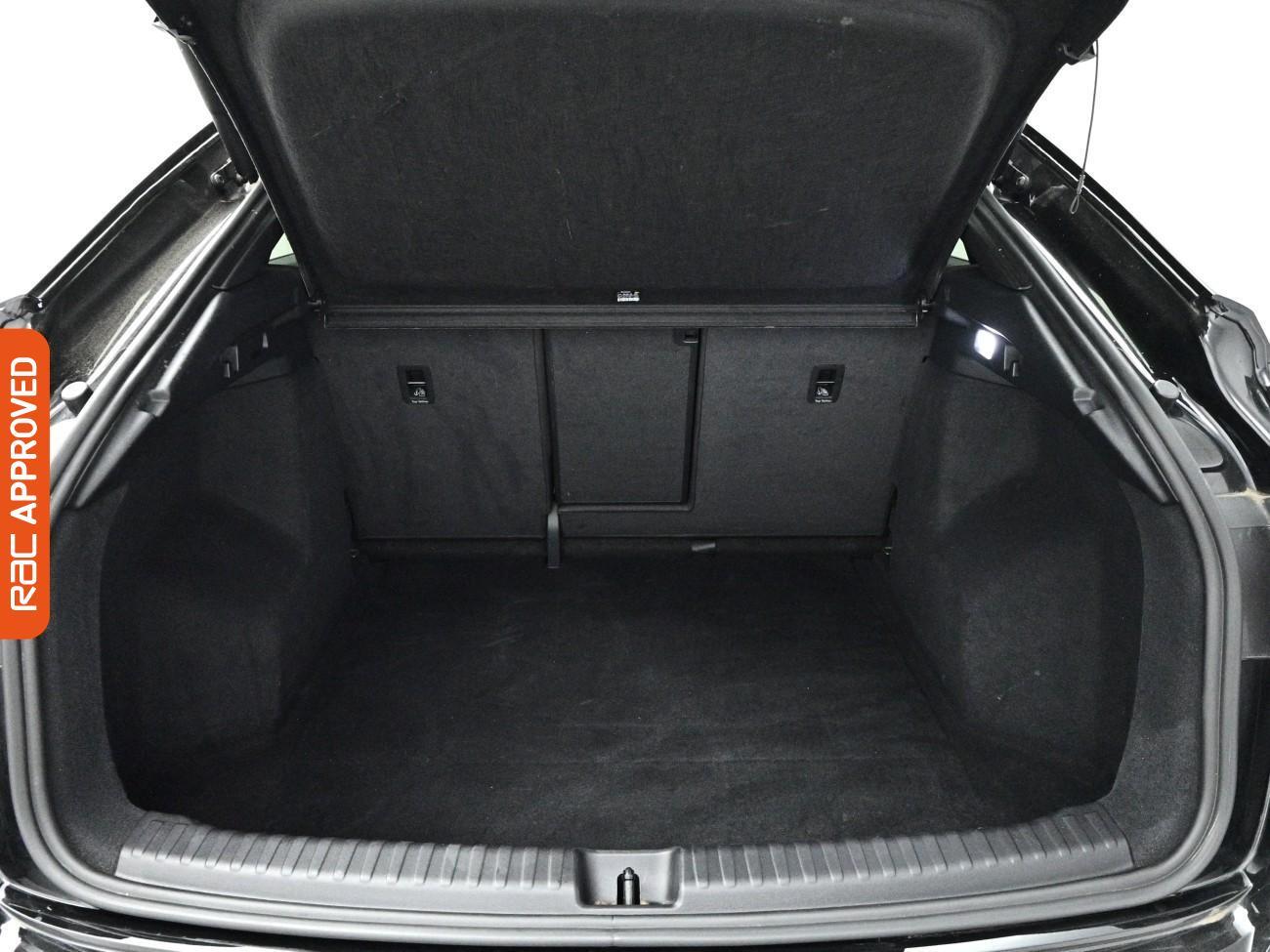 Audi Q4 E-Tron view 28