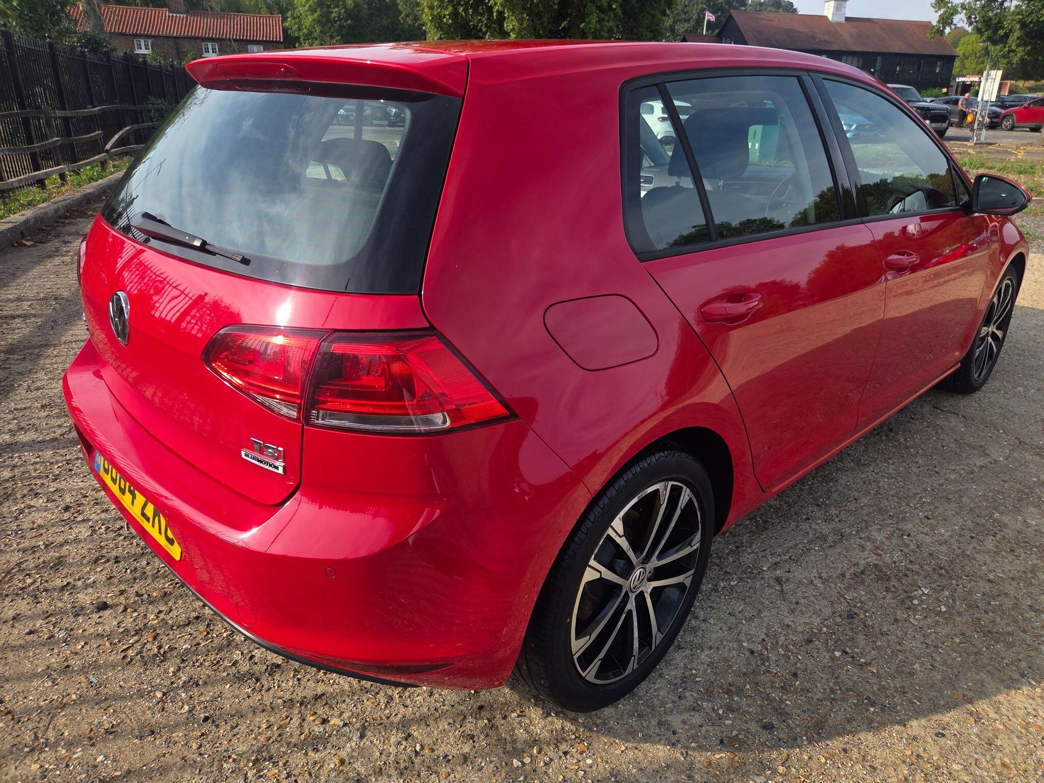 Volkswagen Golf view 12