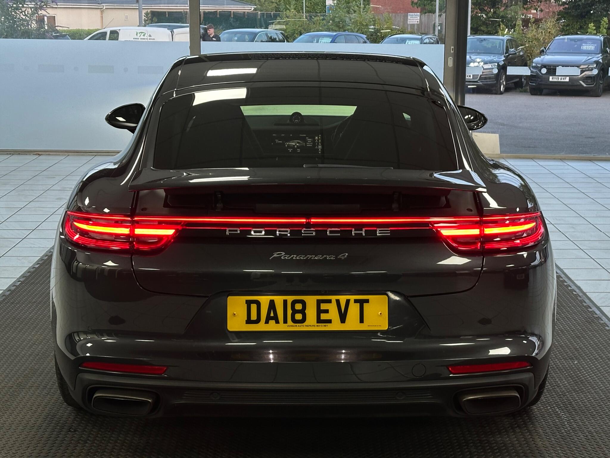 Porsche Panamera view 14