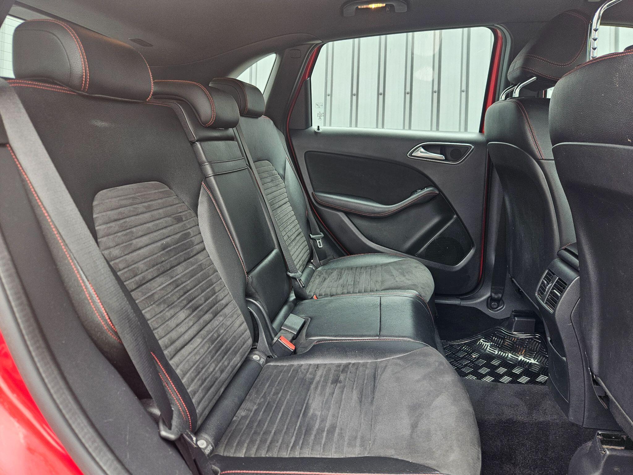 2018 Mercedes-Benz B Class image 45