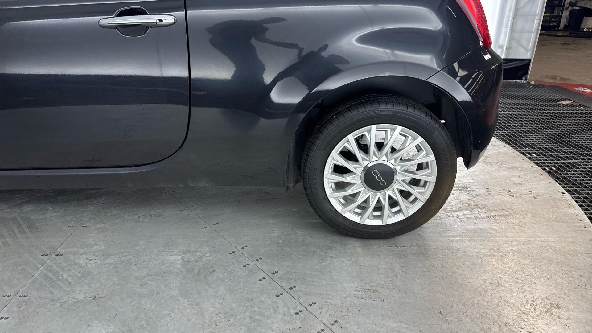 Fiat 500 view 24