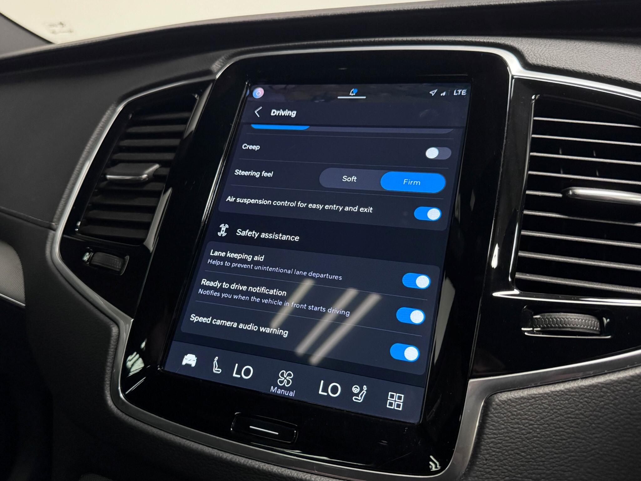 Volvo XC90 view 53