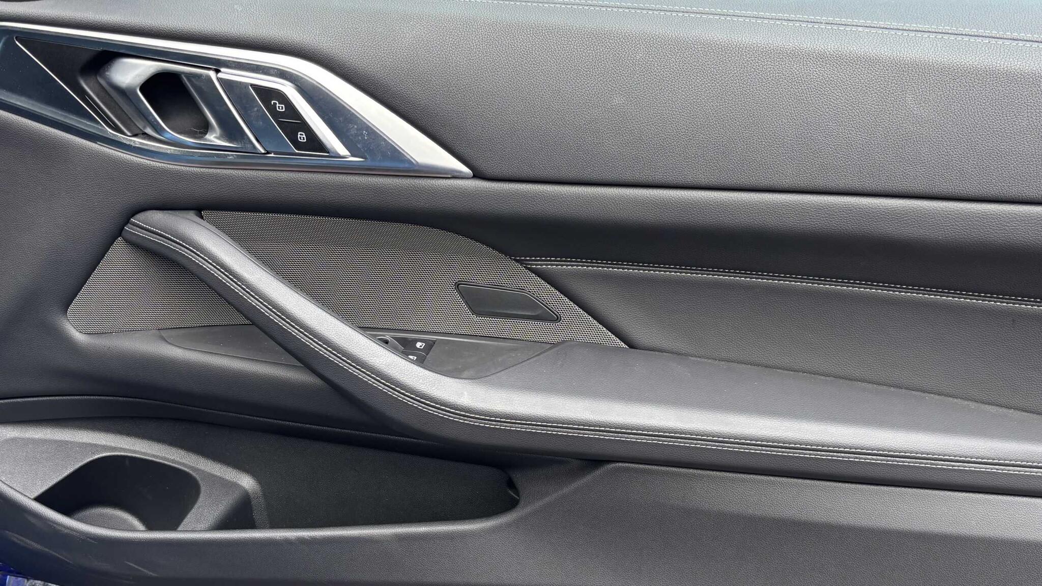BMW 4 Series view 24